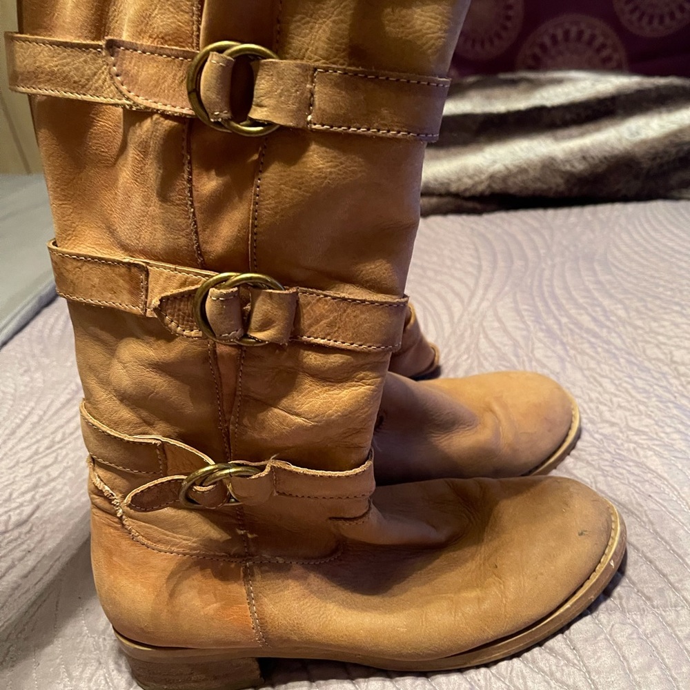 Two Lips knee-high boots